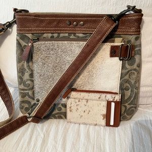 Myra Crossbody